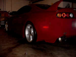 supra_rear_qtr.jpg (129790 bytes)