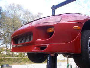 frontlip.jpg (40124 bytes)
